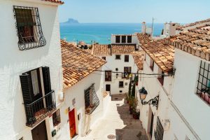Airbnb Vs Vrbo Lisbon Safety Remote Workers: Airbnb vs VRBO Lisbon Safety Review: What Remote Workers Actually Need (2026)