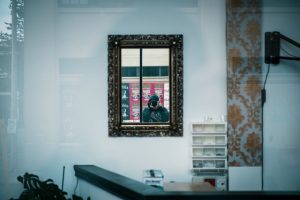 Travel Photo Frame Ideas That Fix the Souvenir Problem