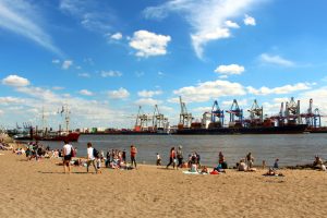 Exploring Hamburg the Local Way
